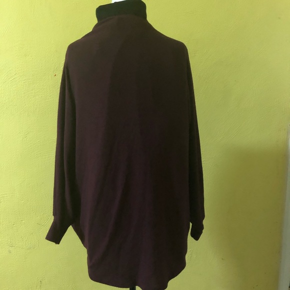 New Woman’s Deep Burgundy Drapy  Sweater ! - Picture 10 of 11